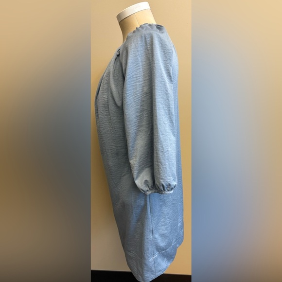 Dalia Collection Blue Smocked Silky Satiny 3/4 Sleeve Dress women's size Medium - Picture 6 of 12